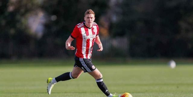 巴恩斯利-战平，球队前景蒙上阴影的简单介绍