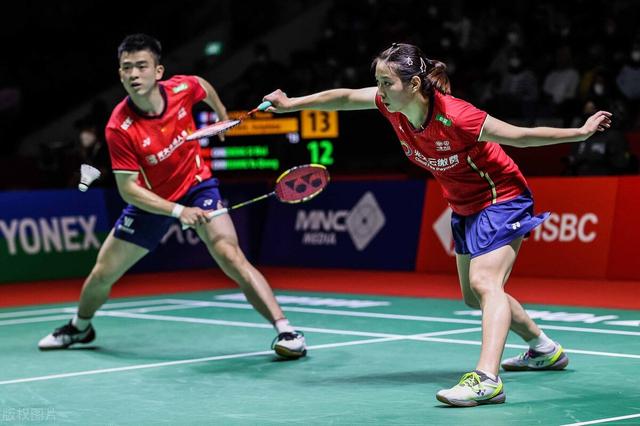 包含丹麦队力克德国队,黄鸭组合扛起全队的词条 包含丹麦队力克德国队,黄鸭组合扛起全队的词条