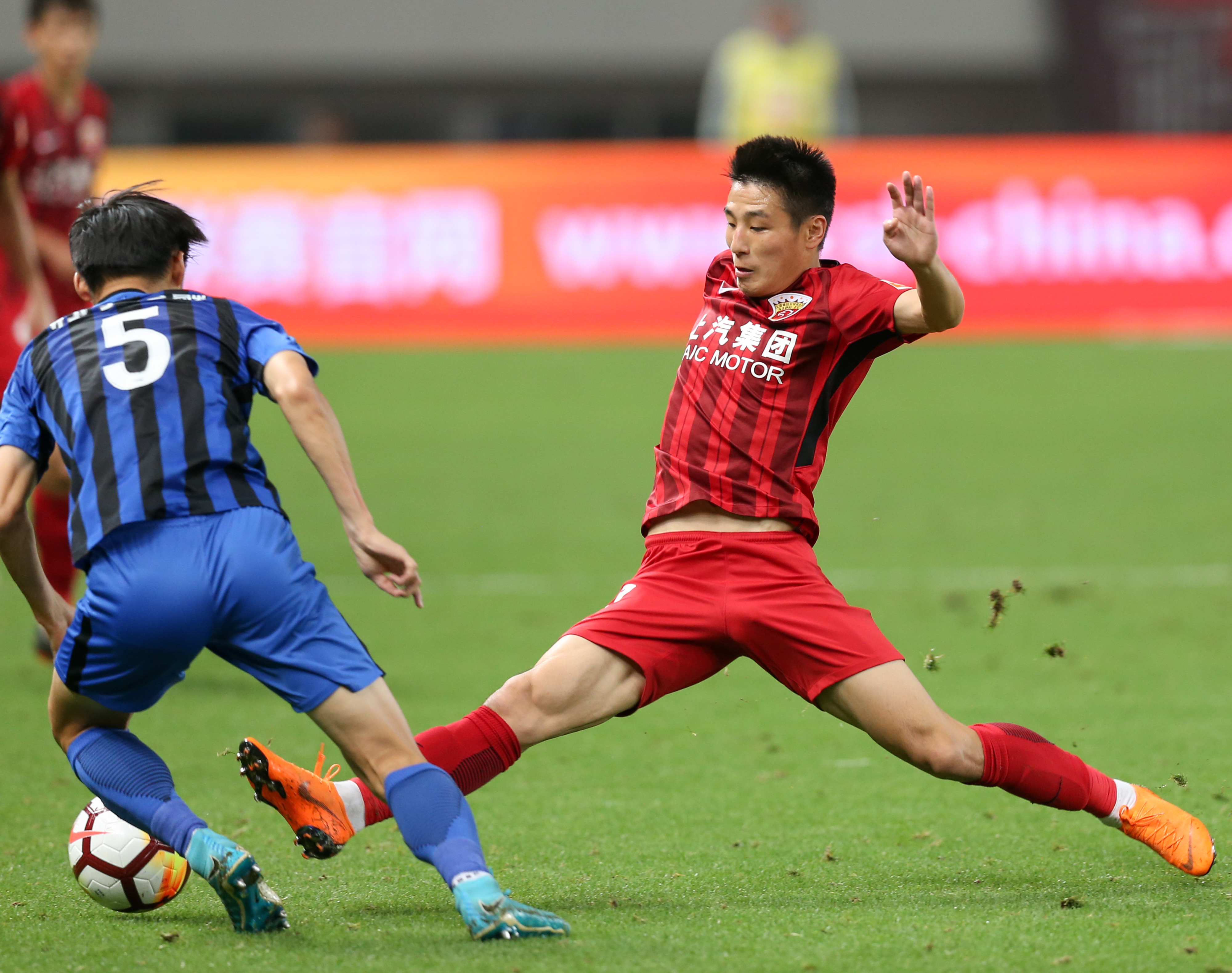 江苏苏宁表现出色，取得连胜的简单介绍