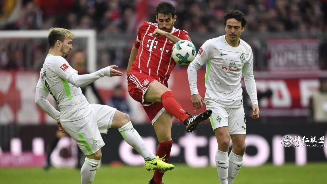拜仁慕尼黑神奇逆转对手，球迷尽兴观战的简单介绍